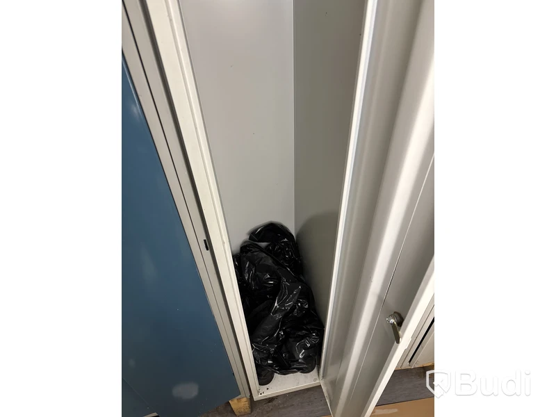 6 st. Omklädningsskåp