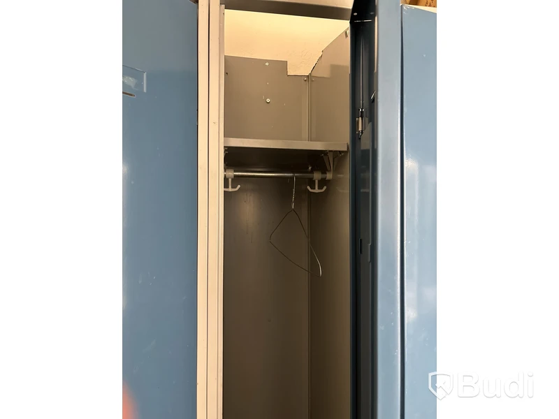 6 st. Omklädningsskåp
