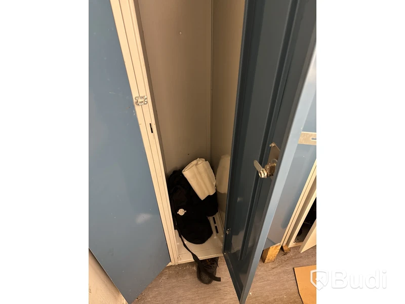 6 st. Omklädningsskåp