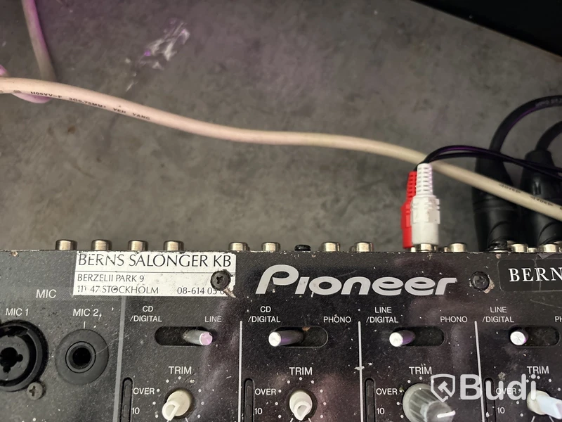 DJ mixer Pioneer DJM-800