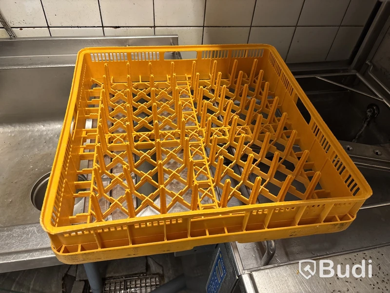 Diskhörna - diskmaskin inkl. diskbänkar