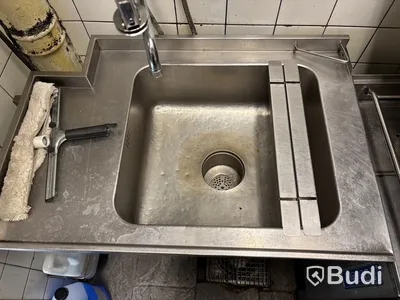 Diskhörna - diskmaskin inkl. diskbänkar