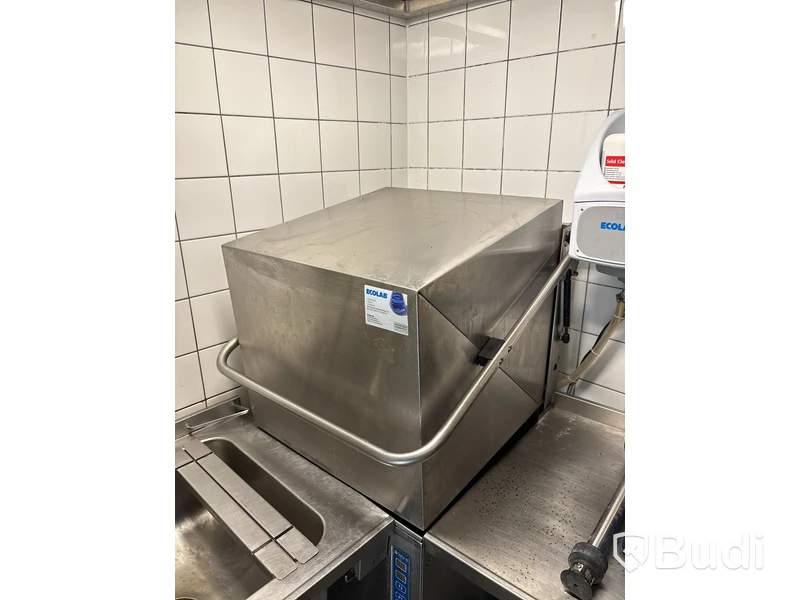 Diskhörna - diskmaskin inkl. diskbänkar