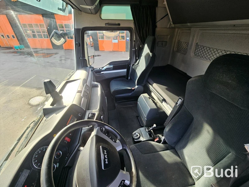 Dragbil MAN TGX 28.500 6X2-2 BLS -2016