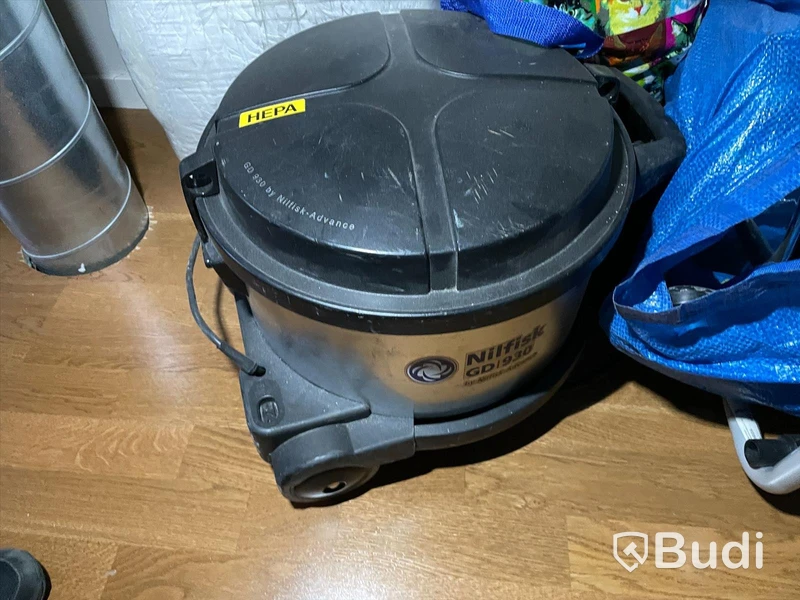 Nilfisk GD930 dammsugare