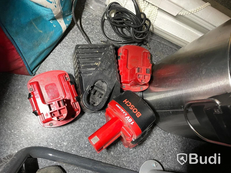 3st boschbatterier ink laddare