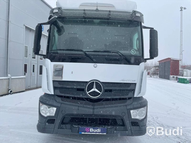 Lastbil Mercedes-Benz Antos 1824 | Fastskåp | Euro6