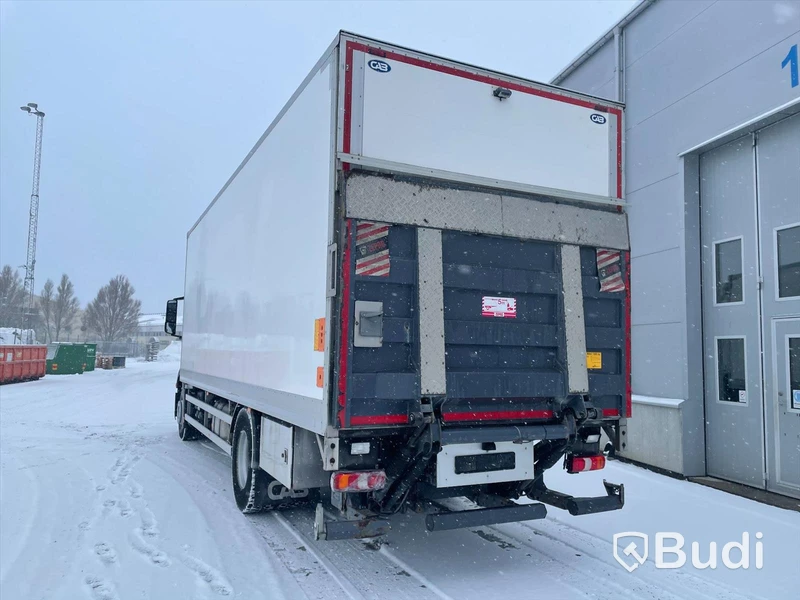 Lastbil Mercedes-Benz Antos 1824 | Fastskåp | Euro6