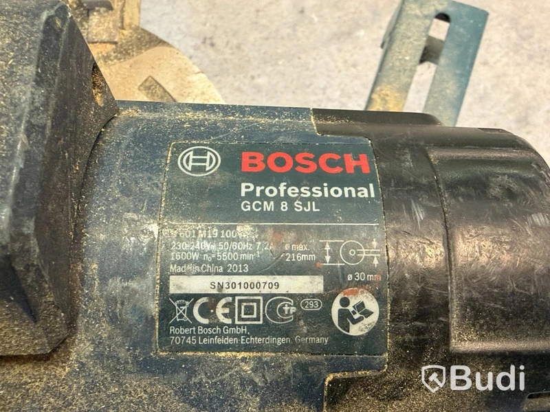 Bosch GCM 8 SJL mitre saw with stand