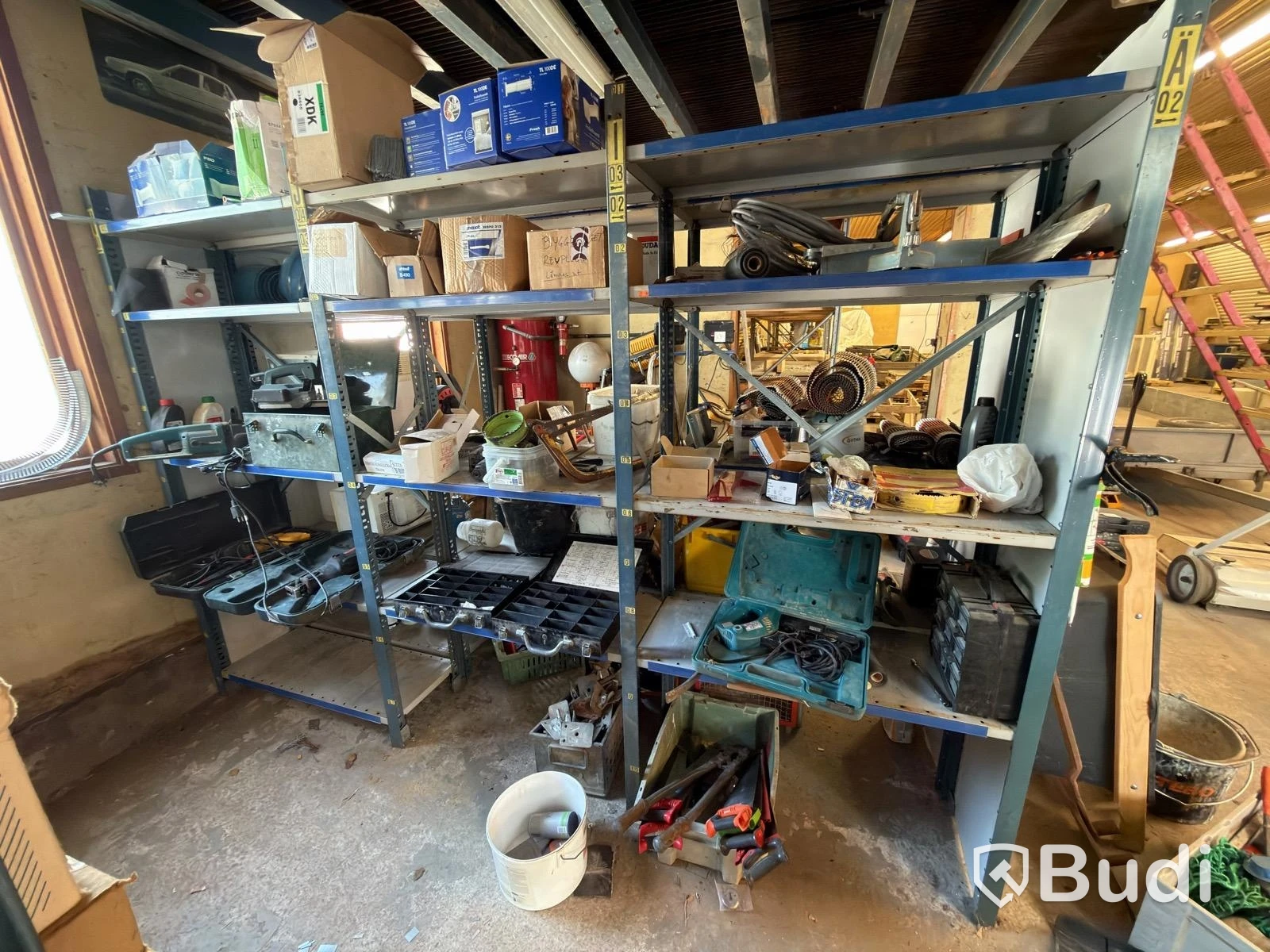 Machines, shelving & consumables