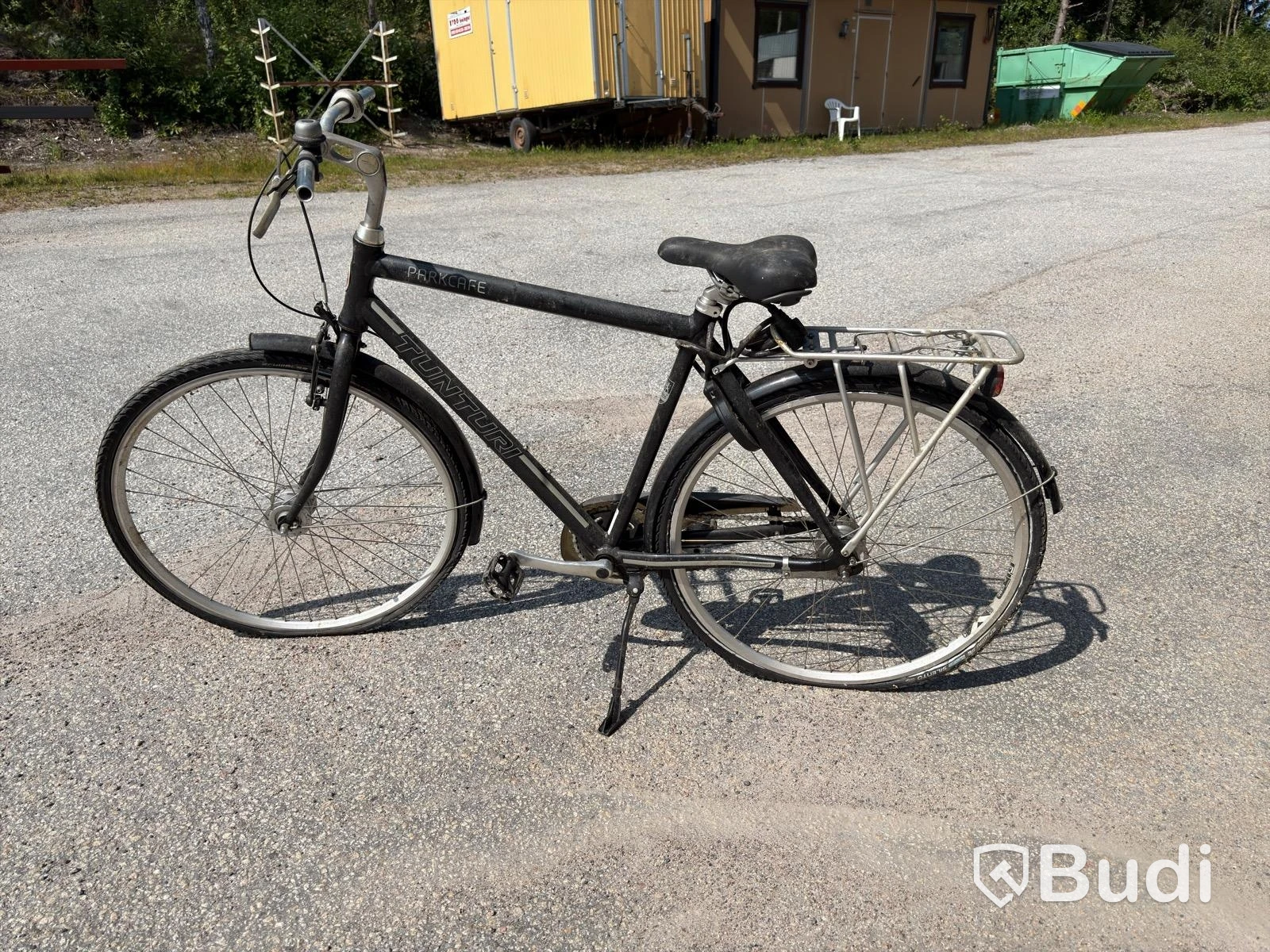 Men's bicycle with rear rack