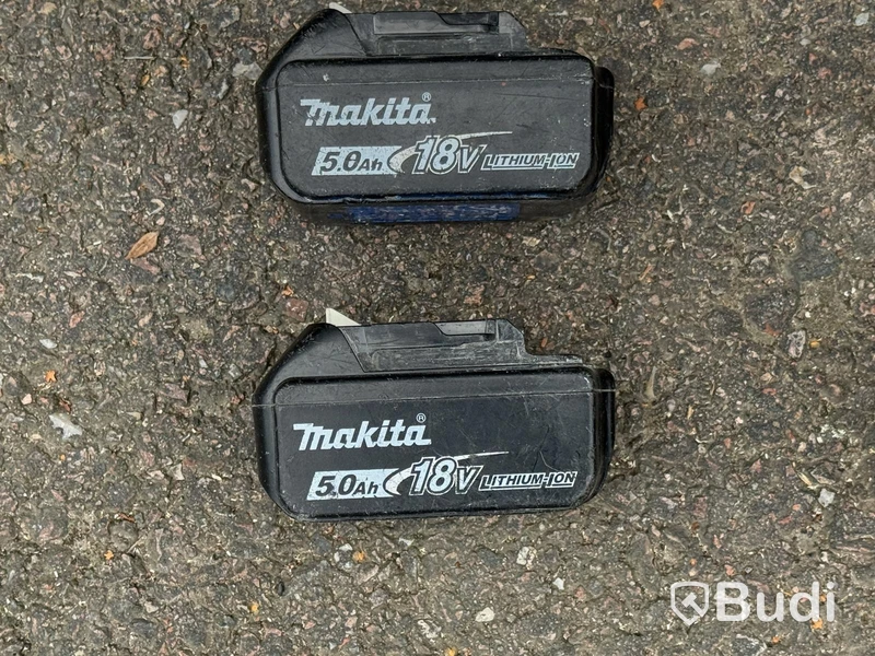 Makita work lights & batteries | 12 items