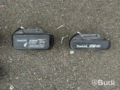 Makita work lights & batteries | 12 items