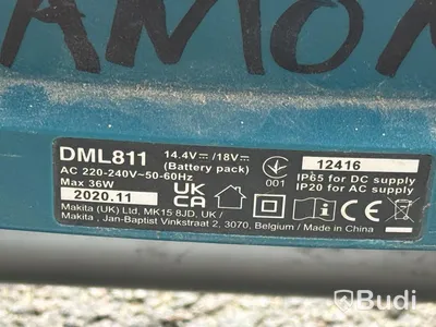 Makita work lights & batteries | 12 items