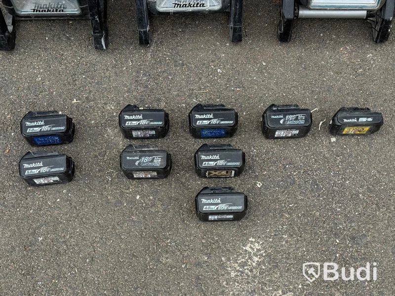 Makita work lights & batteries | 12 items