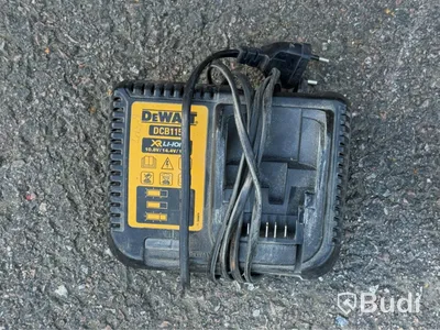 DeWalt DCN692 framing nailer & DCN660 brad nailer
