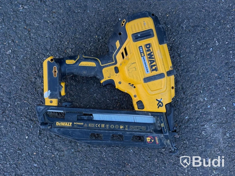 2 st dyckertpistoler Dewalt DCN660