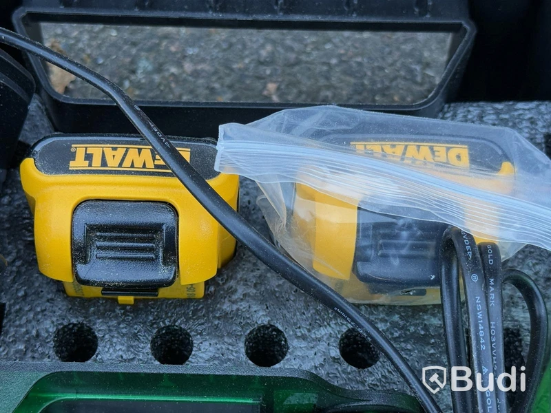 Sticksåg, vinkelkap & laser Dewalt