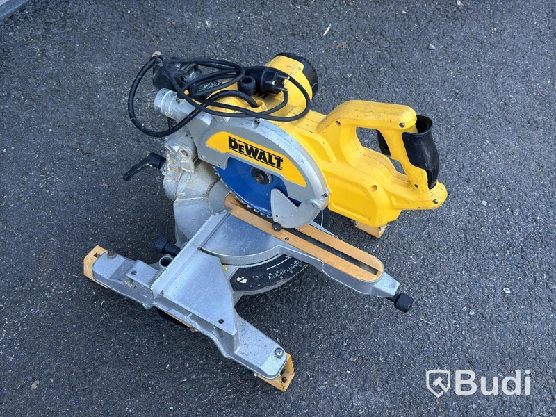 Kap- & gersåg DeWalt DWS777