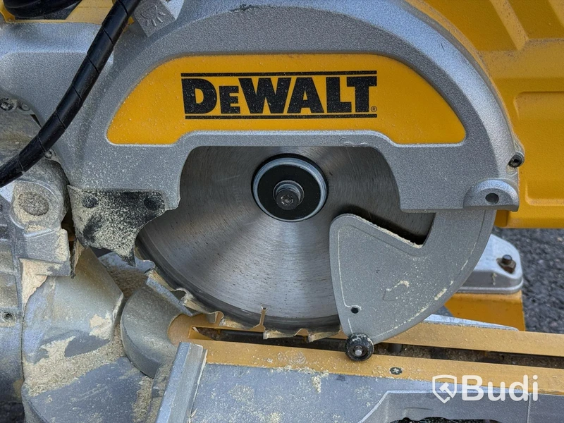 Kap- & gersåg DeWalt DWS777