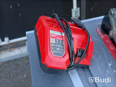 Cordless Table Saw Milwaukee M18 FTS210