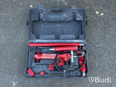 Hydraulic straightening kit