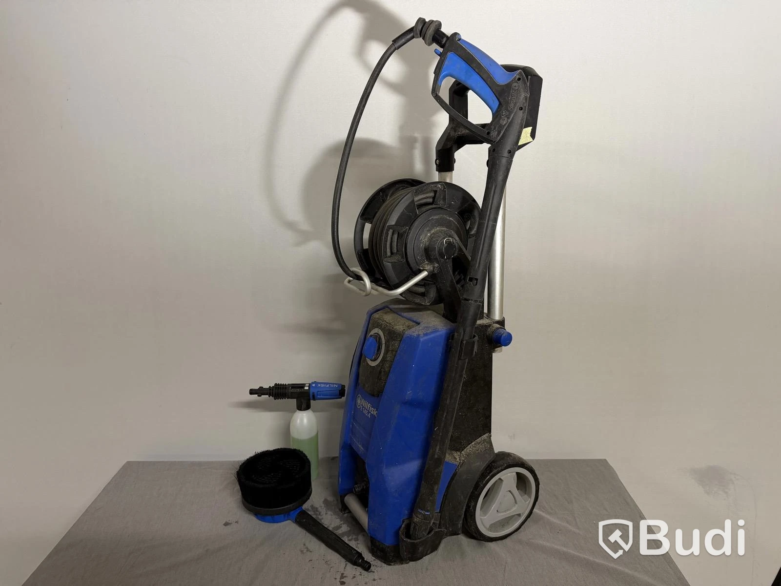 Nilfisk E 145.4 pressure washer, 130 bar
