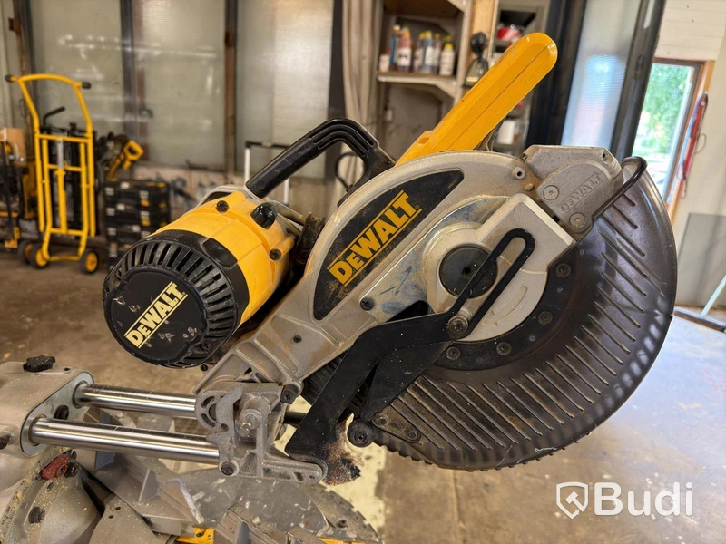 Mitre saw DeWalt DW717XPS-QS, 1675 W