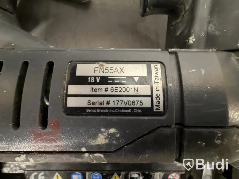 Spikpistol Senco F-18, 18 V, med batteri och laddare
