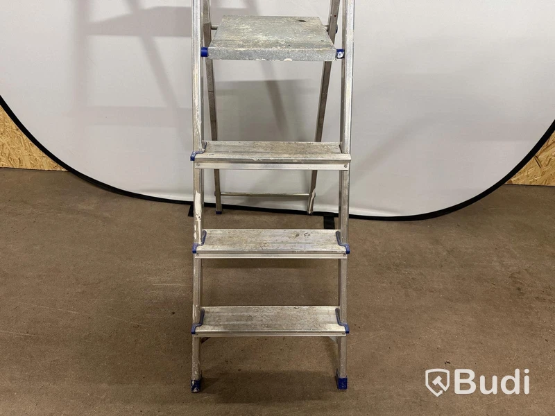 3 ladders