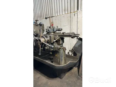 Svarv H.W. Ward No 2C - ca L200 cm inkl. pall med chuckar