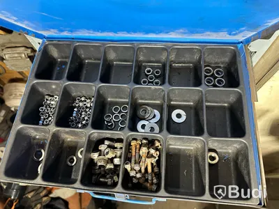 Diverse sorteringslådor IDG Tools inkl. innehåll