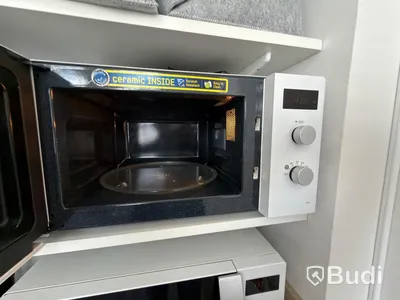 2 st mikrovågsugnar Samsung me82v