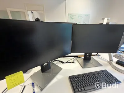 Office workstation with height-adjustable desk, Kinnarps chair, Vitra pedestal, 2 Dell monitors