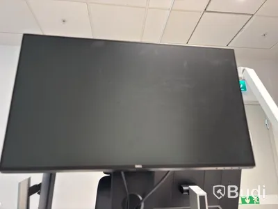 Office workstation with height-adjustable desk, Kinnarps chair, 1 Dell monitor