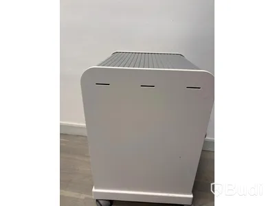 Office workstation with height-adjustable desk, Kinnarps chair, 1 Dell monitor