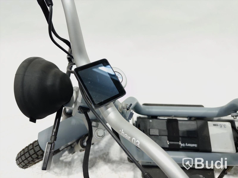 Moped Cake MAKKA FLEX GREY 2023, REGNR; JAS15H. Begagnad.
