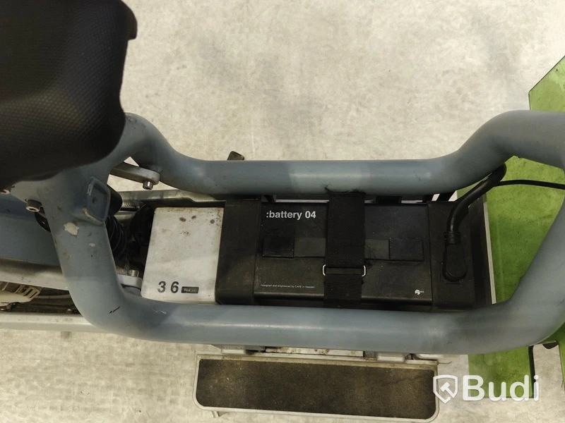 Moped Cake MAKKA FLEX GREY 2022, REGNR; FAS68M. Begagnad. Med Tillbehör.