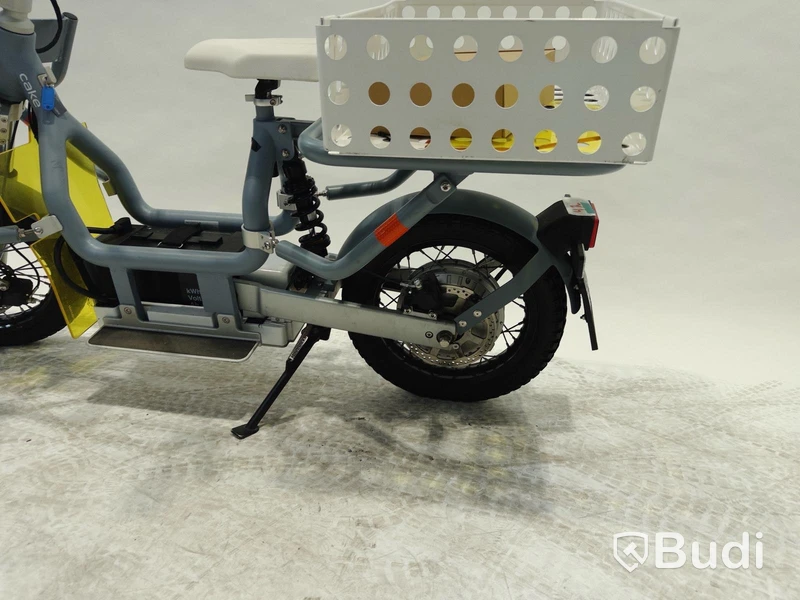 Moped Cake MAKKA FLEX GREY 2022, REGNR; JAL506. Begagnad. Med Tillbehör