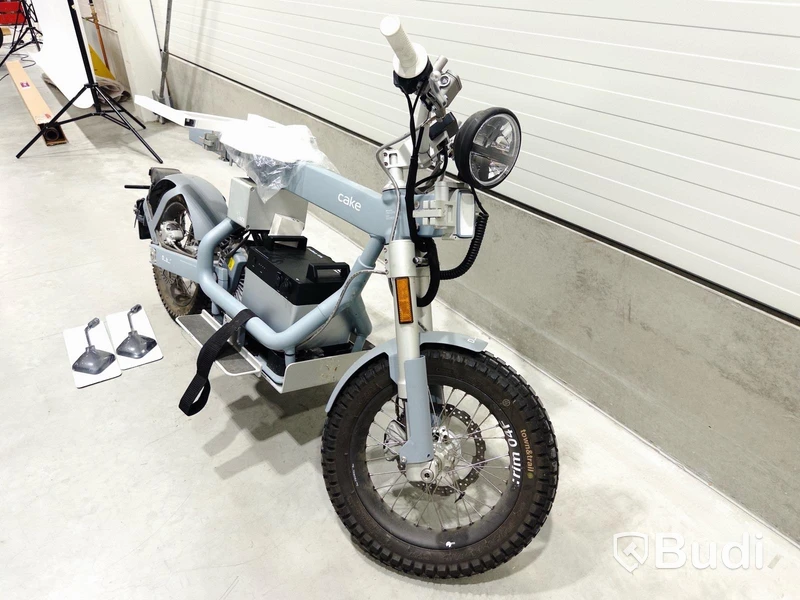 Moped Cake ÖSA FLEX 2021, REGNR; KZX80Y. Begagnad. Med Tillbehör.