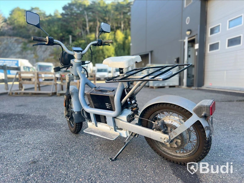 Moped Cake Makka Range | Två batterier | Reperationsobjekt