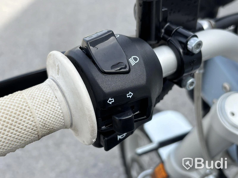 Lätt motorcykel Cake ÖSA PLUS. Begagnad. Obs! Utlandsregistrerad