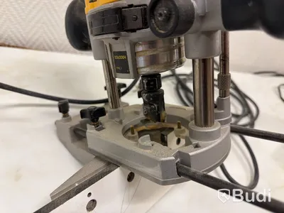 Fräs Dewalt D26204 Type 1