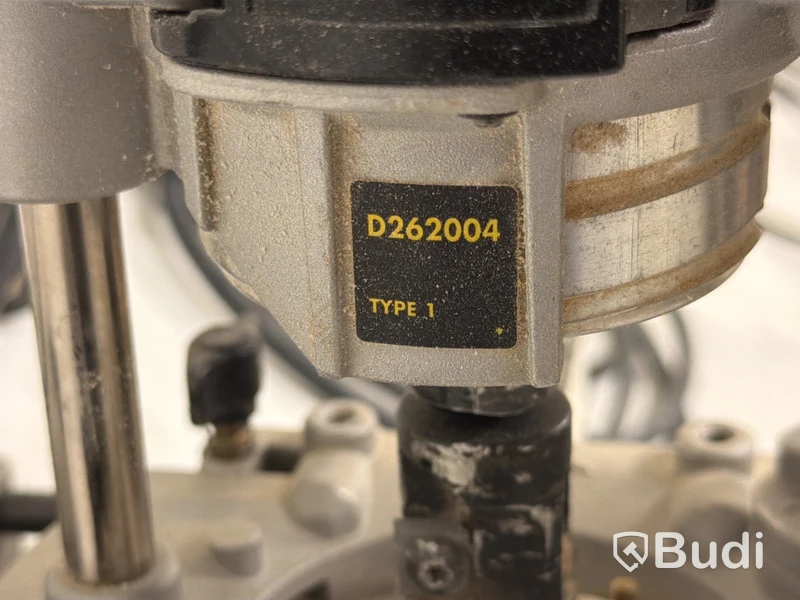 Fräs Dewalt D26204 Type 1