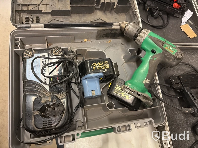 Multimaskin, spikpistoler, skruvdragare m.m.