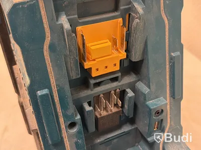 Radio Makita DMR301