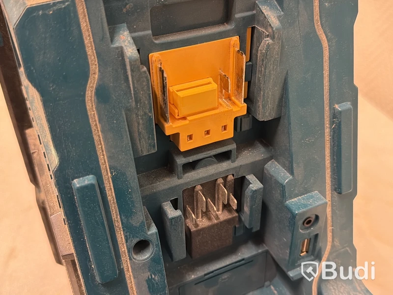 Radio Makita DMR301