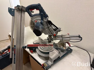 Kap- & gersåg med stativ Bosch