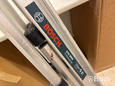 Kap- & gersåg med stativ Bosch
