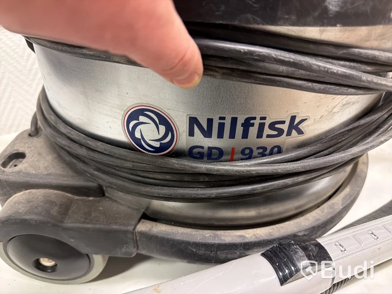 2 st Nilfisk dammsugare